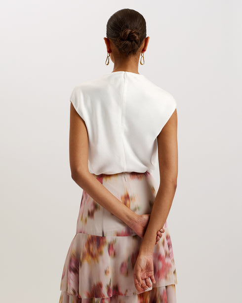 {{ product.type }} - Ted Baker London - Kosovo - MISRINA